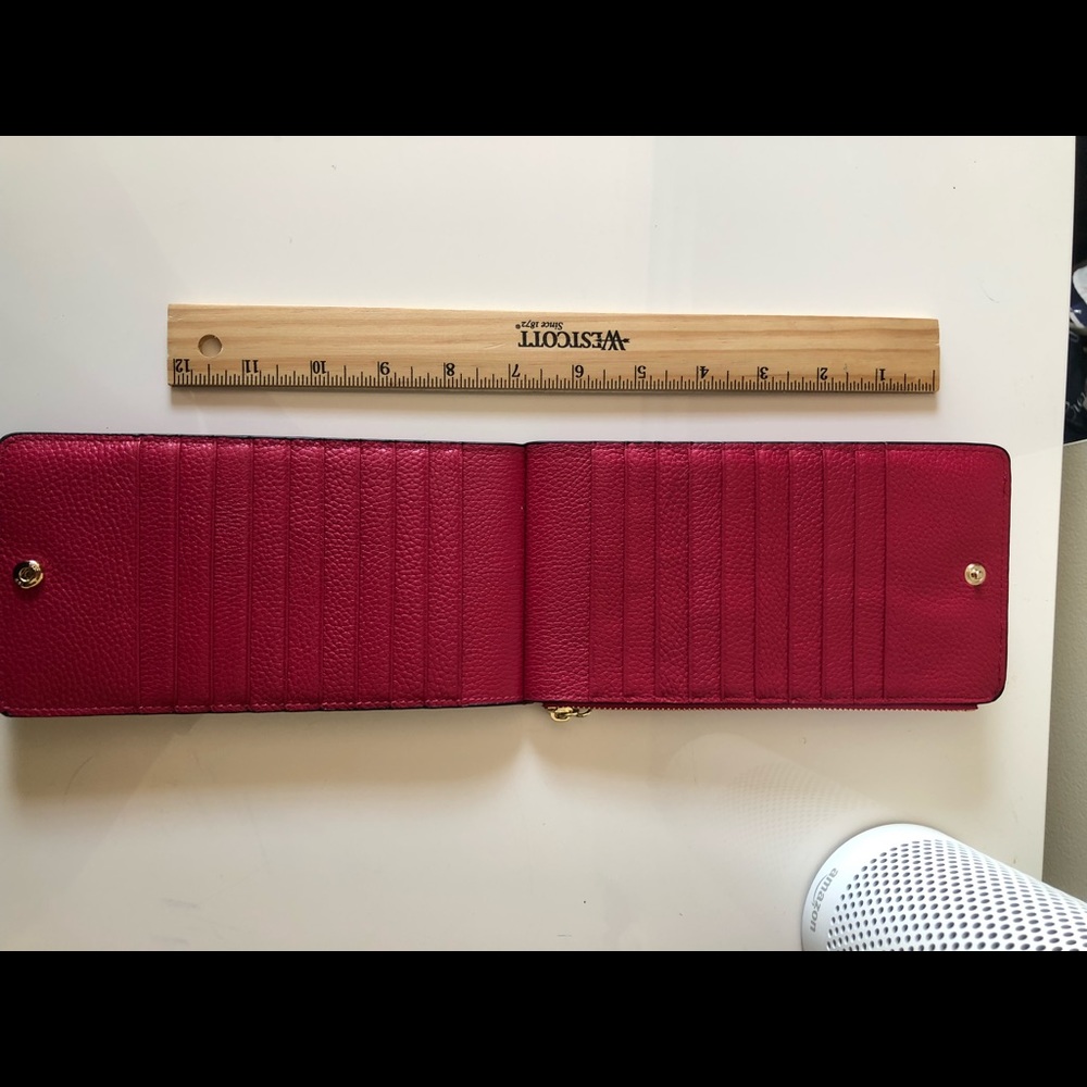 Wallet - Picture 3 of 5